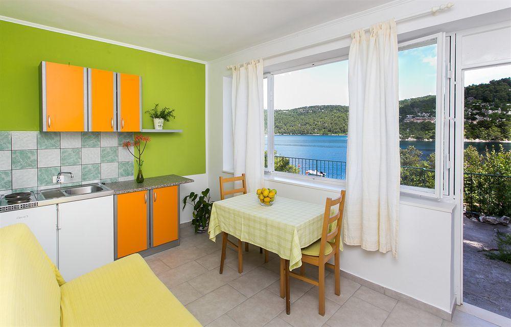 Guest House Busurelo Polače Εξωτερικό φωτογραφία