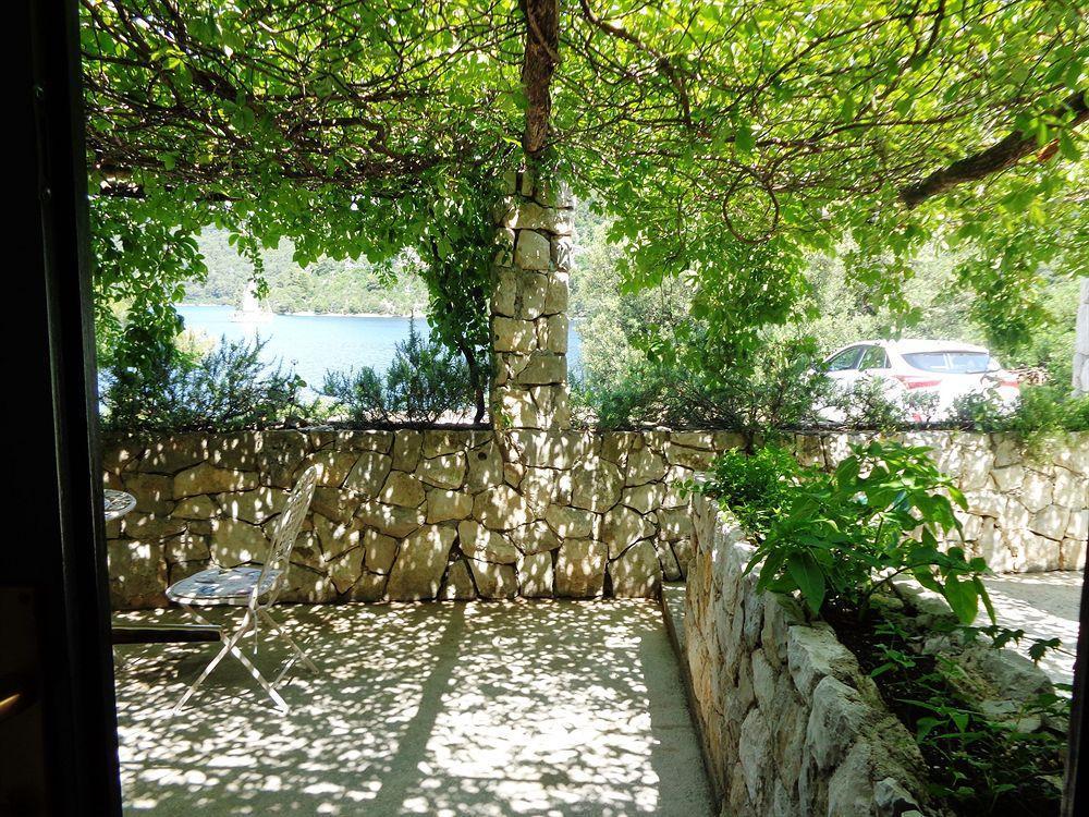 Guest House Busurelo Polače Εξωτερικό φωτογραφία